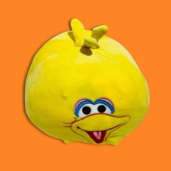 Sesame Street Big Bird Adult Snugible 2-in-1 Blanket Hoodie & Pillow! NEW! - Picture 4 of 8